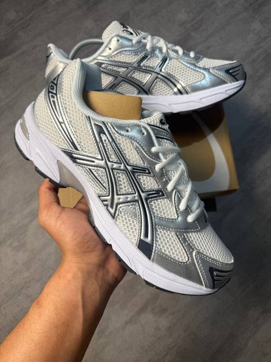 White 1130