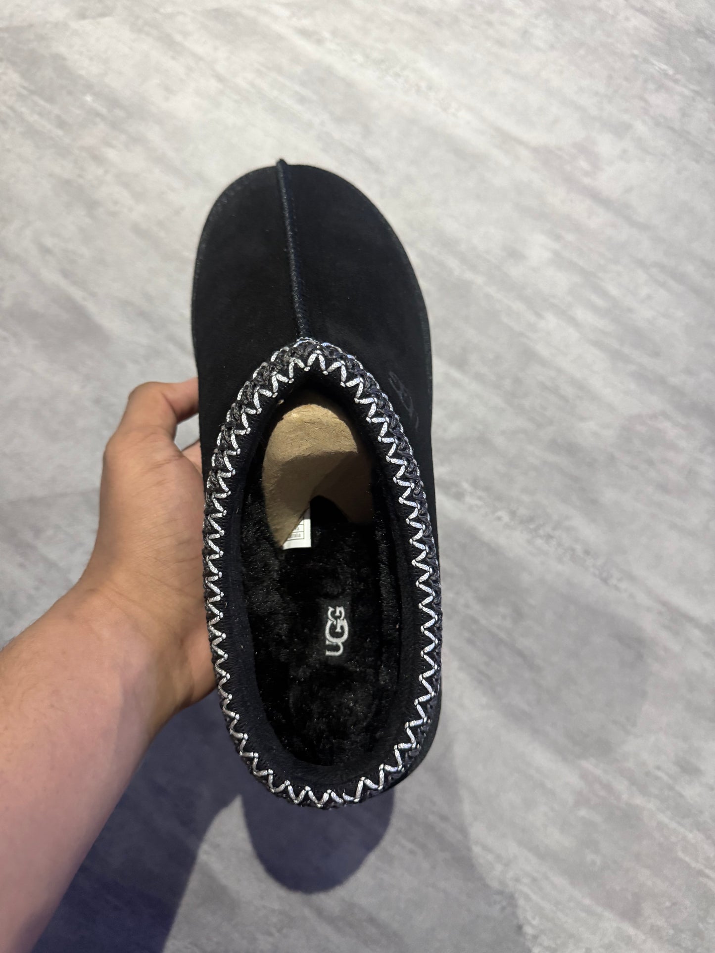 Black Tasmans